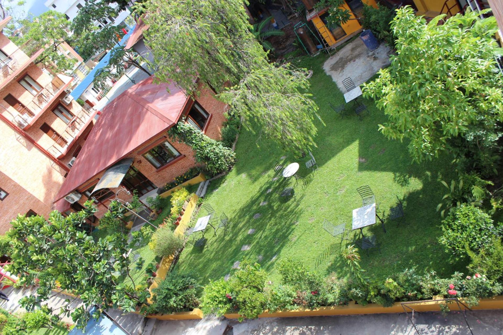 Royal Astoria Hotel Kathmandu Esterno foto