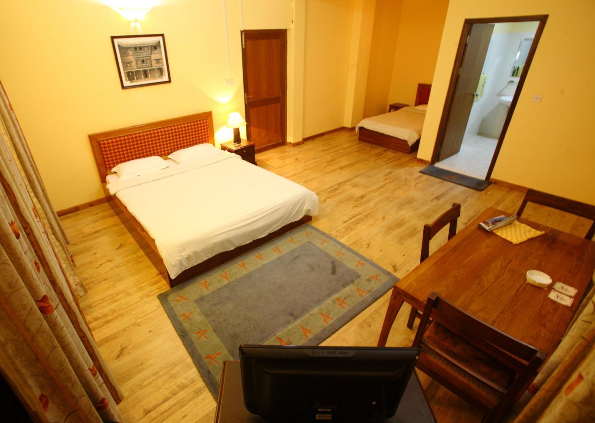 Royal Astoria Hotel Kathmandu Esterno foto