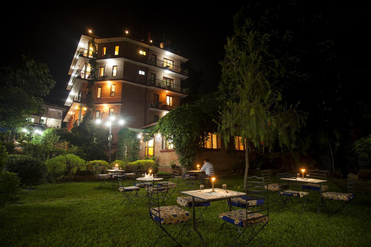 Royal Astoria Hotel Kathmandu Esterno foto